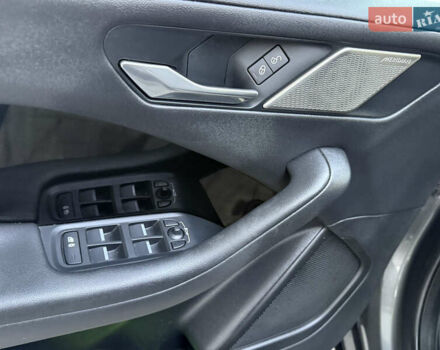 Серый Ягуар I-Pace, объемом двигателя 0 л и пробегом 92 тыс. км за 19999 $, фото 62 на Automoto.ua