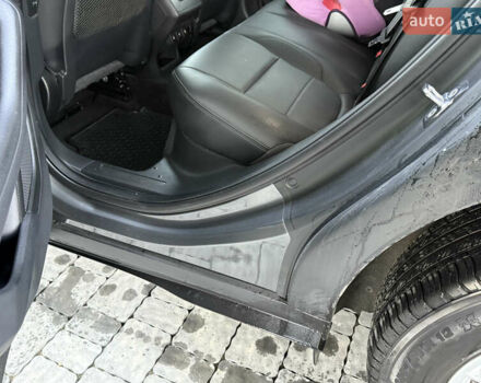 Серый Ягуар I-Pace, объемом двигателя 0 л и пробегом 92 тыс. км за 19999 $, фото 55 на Automoto.ua