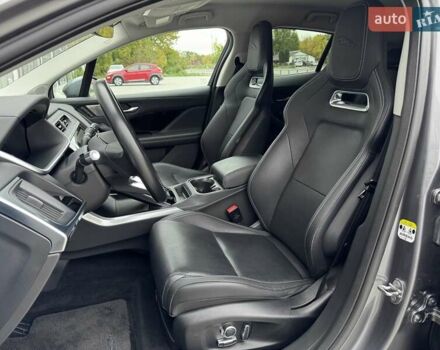 Серый Ягуар I-Pace, объемом двигателя 0 л и пробегом 91 тыс. км за 28900 $, фото 3 на Automoto.ua
