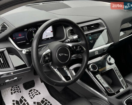 Серый Ягуар I-Pace, объемом двигателя 0 л и пробегом 118 тыс. км за 25900 $, фото 34 на Automoto.ua