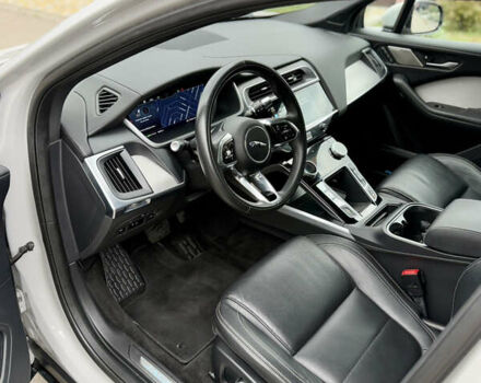 Серый Ягуар I-Pace, объемом двигателя 0 л и пробегом 85 тыс. км за 31999 $, фото 42 на Automoto.ua