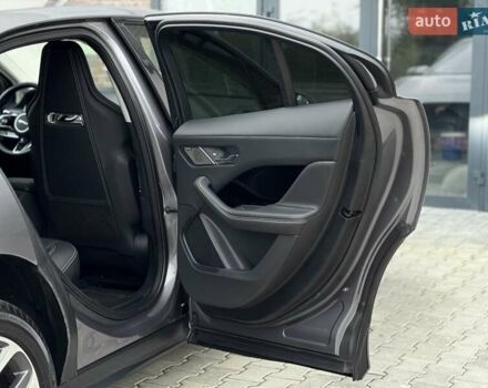 Серый Ягуар I-Pace, объемом двигателя 0 л и пробегом 91 тыс. км за 28900 $, фото 74 на Automoto.ua