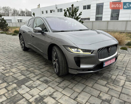 Серый Ягуар I-Pace, объемом двигателя 0 л и пробегом 98 тыс. км за 29700 $, фото 2 на Automoto.ua