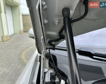 Серый Ягуар I-Pace, объемом двигателя 0 л и пробегом 115 тыс. км за 27000 $, фото 110 на Automoto.ua