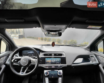 Серый Ягуар I-Pace, объемом двигателя 0 л и пробегом 288 тыс. км за 21999 $, фото 30 на Automoto.ua