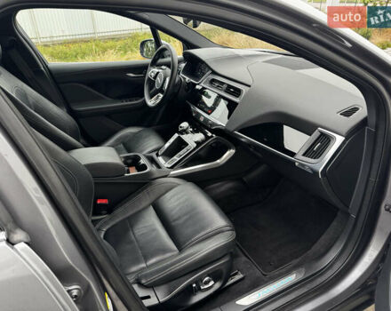 Серый Ягуар I-Pace, объемом двигателя 0 л и пробегом 98 тыс. км за 29700 $, фото 33 на Automoto.ua