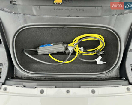 Серый Ягуар I-Pace, объемом двигателя 0 л и пробегом 85 тыс. км за 31999 $, фото 34 на Automoto.ua