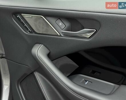 Серый Ягуар I-Pace, объемом двигателя 0 л и пробегом 91 тыс. км за 28900 $, фото 65 на Automoto.ua
