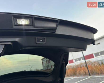 Серый Ягуар I-Pace, объемом двигателя 0 л и пробегом 86 тыс. км за 28300 $, фото 14 на Automoto.ua