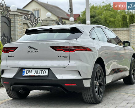 Серый Ягуар I-Pace, объемом двигателя 0 л и пробегом 115 тыс. км за 27000 $, фото 3 на Automoto.ua
