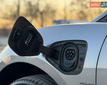 Серый Ягуар I-Pace, объемом двигателя 0 л и пробегом 89 тыс. км за 29300 $, фото 28 на Automoto.ua