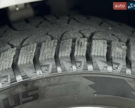 Сірий Ягуар I-Pace, об'ємом двигуна 0 л та пробігом 90 тис. км за 27999 $, фото 31 на Automoto.ua