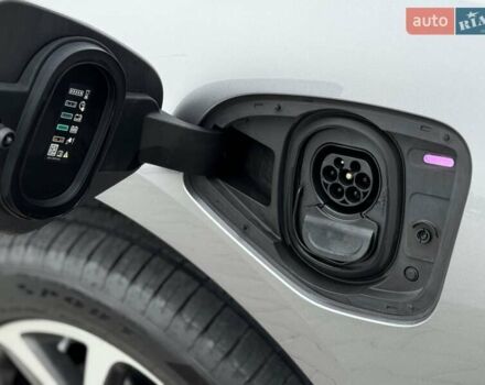 Серый Ягуар I-Pace, объемом двигателя 0 л и пробегом 91 тыс. км за 28900 $, фото 41 на Automoto.ua