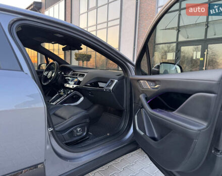 Серый Ягуар I-Pace, объемом двигателя 0 л и пробегом 89 тыс. км за 29300 $, фото 38 на Automoto.ua