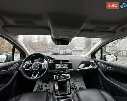 Серый Ягуар I-Pace, объемом двигателя 0 л и пробегом 118 тыс. км за 25900 $, фото 65 на Automoto.ua