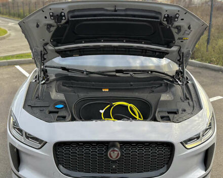 Серый Ягуар I-Pace, объемом двигателя 0 л и пробегом 85 тыс. км за 31999 $, фото 83 на Automoto.ua