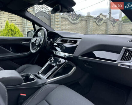 Серый Ягуар I-Pace, объемом двигателя 0 л и пробегом 115 тыс. км за 27000 $, фото 87 на Automoto.ua