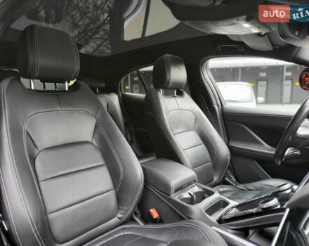 Серый Ягуар I-Pace, объемом двигателя 0 л и пробегом 288 тыс. км за 21999 $, фото 23 на Automoto.ua