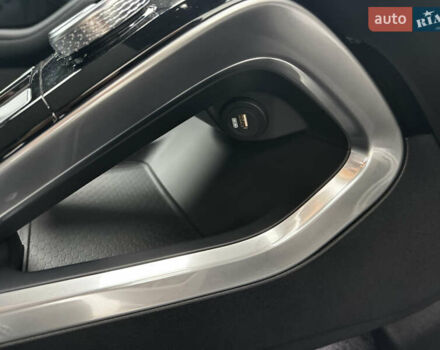 Серый Ягуар I-Pace, объемом двигателя 0 л и пробегом 98 тыс. км за 29700 $, фото 44 на Automoto.ua