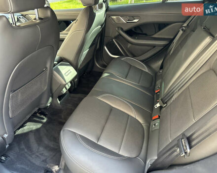 Серый Ягуар I-Pace, объемом двигателя 0 л и пробегом 88 тыс. км за 35500 $, фото 35 на Automoto.ua