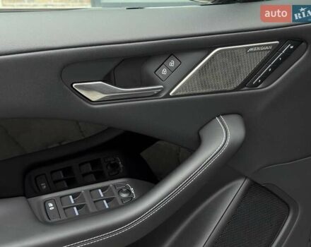 Серый Ягуар I-Pace, объемом двигателя 0 л и пробегом 91 тыс. км за 28900 $, фото 46 на Automoto.ua