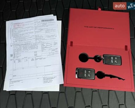 Серый Ягуар I-Pace, объемом двигателя 0 л и пробегом 91 тыс. км за 28900 $, фото 79 на Automoto.ua