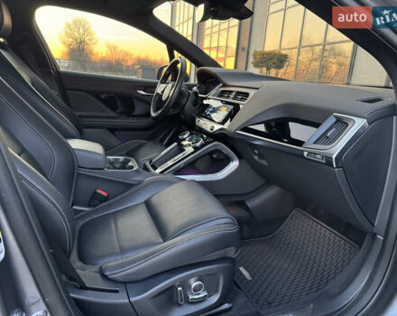 Серый Ягуар I-Pace, объемом двигателя 0 л и пробегом 89 тыс. км за 29300 $, фото 40 на Automoto.ua