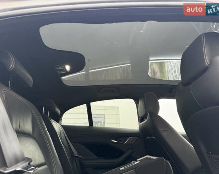 Серый Ягуар I-Pace, объемом двигателя 0 л и пробегом 98 тыс. км за 29700 $, фото 39 на Automoto.ua