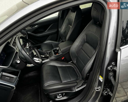 Серый Ягуар I-Pace, объемом двигателя 0 л и пробегом 98 тыс. км за 29700 $, фото 25 на Automoto.ua