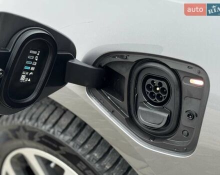 Сірий Ягуар I-Pace, об'ємом двигуна 0 л та пробігом 90 тис. км за 27999 $, фото 36 на Automoto.ua