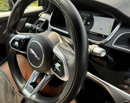 Серый Ягуар I-Pace, объемом двигателя 0 л и пробегом 111 тыс. км за 32990 $, фото 20 на Automoto.ua