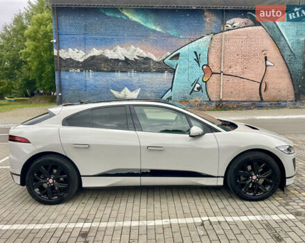 Серый Ягуар I-Pace, объемом двигателя 0 л и пробегом 79 тыс. км за 30500 $, фото 29 на Automoto.ua