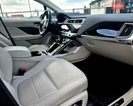 Сірий Ягуар I-Pace, об'ємом двигуна 0 л та пробігом 70 тис. км за 27900 $, фото 31 на Automoto.ua