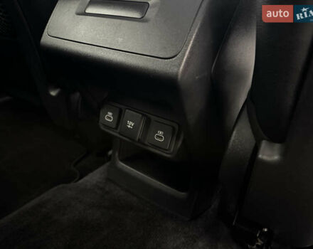 Серый Ягуар I-Pace, объемом двигателя 0 л и пробегом 98 тыс. км за 29700 $, фото 42 на Automoto.ua