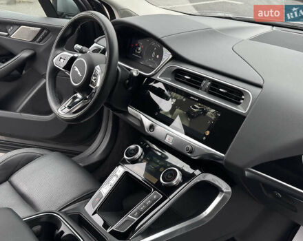 Серый Ягуар I-Pace, объемом двигателя 0 л и пробегом 118 тыс. км за 25900 $, фото 49 на Automoto.ua
