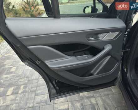 Серый Ягуар I-Pace, объемом двигателя 0 л и пробегом 86 тыс. км за 28300 $, фото 23 на Automoto.ua