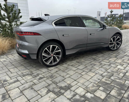Серый Ягуар I-Pace, объемом двигателя 0 л и пробегом 98 тыс. км за 29700 $, фото 3 на Automoto.ua