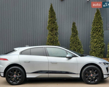 Серый Ягуар I-Pace, объемом двигателя 0 л и пробегом 288 тыс. км за 21999 $, фото 2 на Automoto.ua
