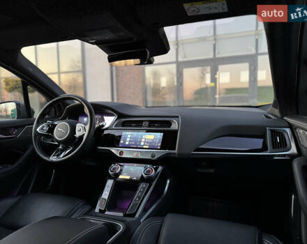 Серый Ягуар I-Pace, объемом двигателя 0 л и пробегом 89 тыс. км за 29300 $, фото 42 на Automoto.ua