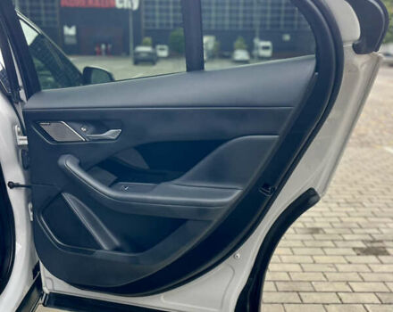 Ягуар I-Pace 2021 в Луцке на Automoto.ua Серый Ягуар I-Pace, объемом двигателя 0 л и пробегом 79 тыс. км за 31500 $, фото 47 на Automoto.ua