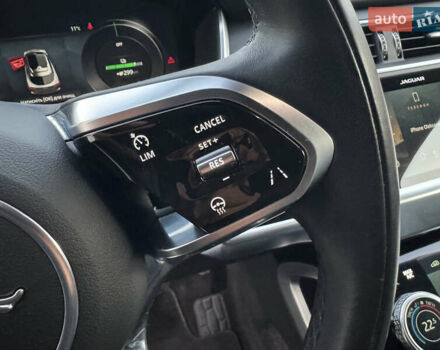 Серый Ягуар I-Pace, объемом двигателя 0 л и пробегом 86 тыс. км за 28300 $, фото 38 на Automoto.ua