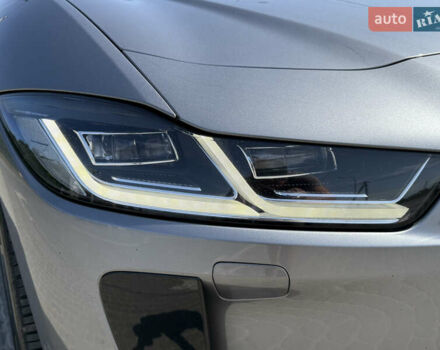 Серый Ягуар I-Pace, объемом двигателя 0 л и пробегом 111 тыс. км за 32990 $, фото 6 на Automoto.ua