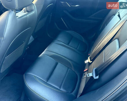 Серый Ягуар I-Pace, объемом двигателя 0 л и пробегом 38 тыс. км за 36550 $, фото 15 на Automoto.ua