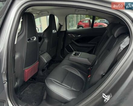 Серый Ягуар I-Pace, объемом двигателя 0 л и пробегом 91 тыс. км за 28900 $, фото 70 на Automoto.ua