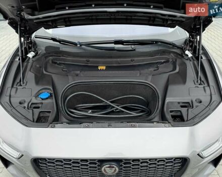 Серый Ягуар I-Pace, объемом двигателя 0 л и пробегом 91 тыс. км за 28900 $, фото 39 на Automoto.ua