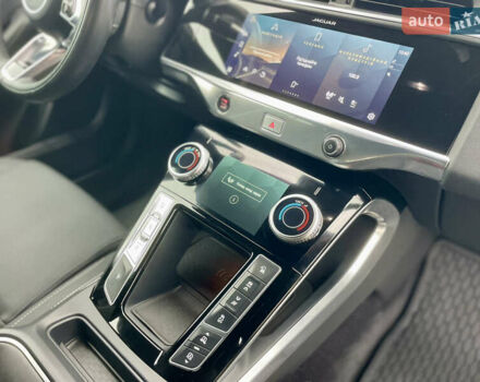 Серый Ягуар I-Pace, объемом двигателя 0 л и пробегом 79 тыс. км за 30500 $, фото 41 на Automoto.ua