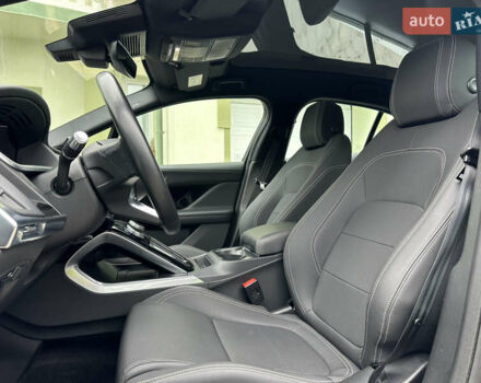 Серый Ягуар I-Pace, объемом двигателя 0 л и пробегом 115 тыс. км за 27000 $, фото 61 на Automoto.ua