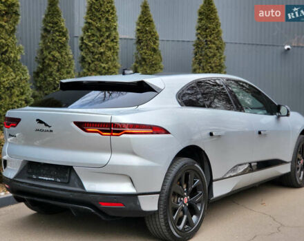Серый Ягуар I-Pace, объемом двигателя 0 л и пробегом 288 тыс. км за 21999 $, фото 3 на Automoto.ua