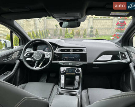 Серый Ягуар I-Pace, объемом двигателя 0 л и пробегом 115 тыс. км за 27000 $, фото 8 на Automoto.ua