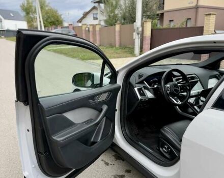 Ягуар I-Pace 2021 в Киеве на Automoto.ua Серый Ягуар I-Pace, объемом двигателя 0 л и пробегом 85 тыс. км за 32400 $, фото 42 на Automoto.ua